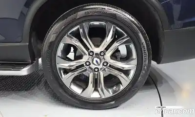 SsangYong Rexton 2017 2.2 Автомат в Москве № 799279, миниатюра 5