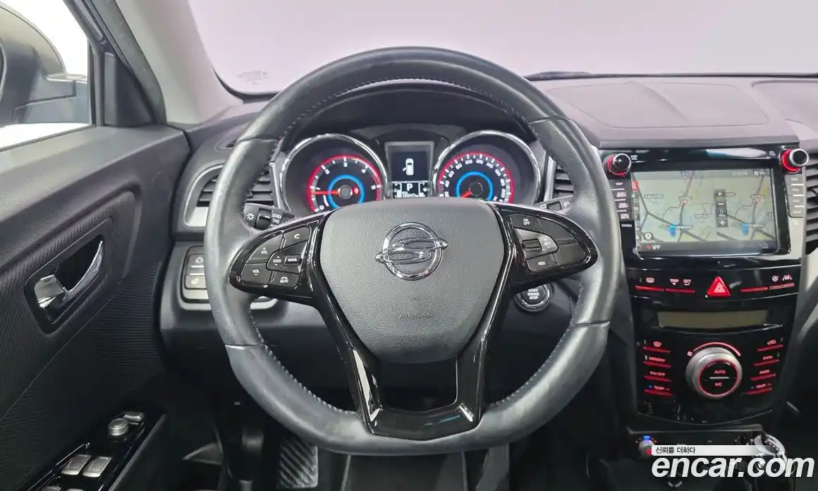 SsangYong TIBOLI 2017 1.6 Автомат в Москве № 799374, фото 13