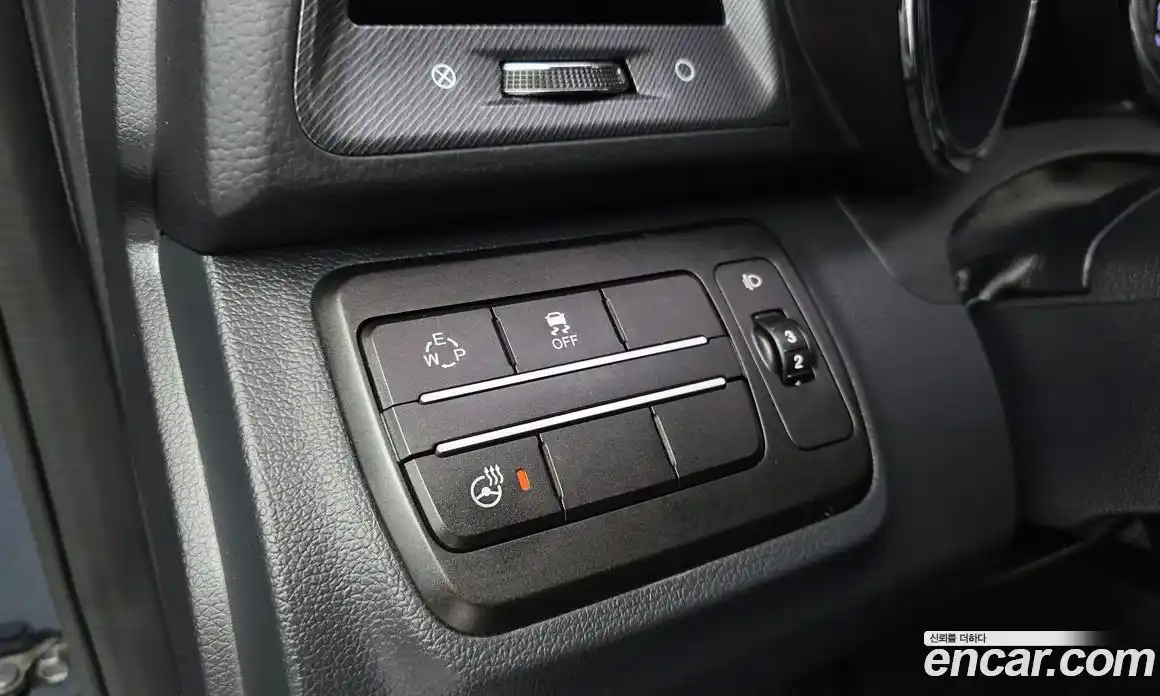 SsangYong TIBOLI 2017 1.6 Автомат в Москве № 799374, фото 16