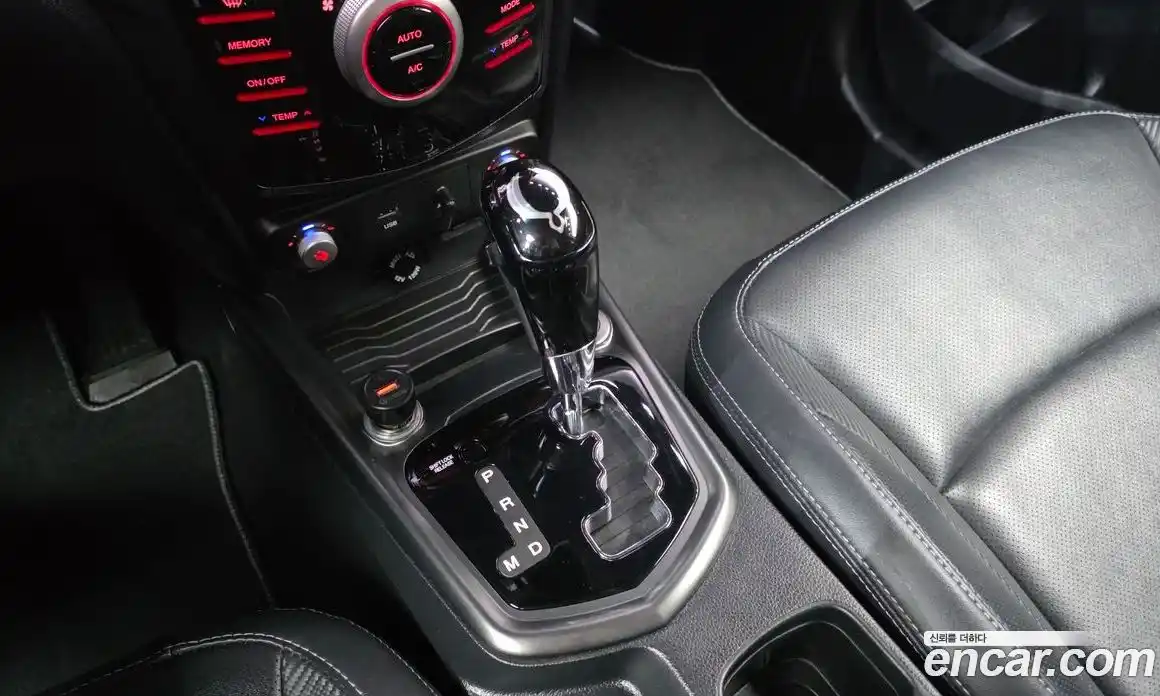 SsangYong TIBOLI 2017 1.6 Автомат в Москве № 799374, фото 9