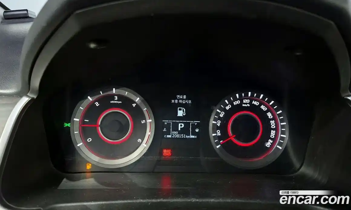 SsangYong Korando 2015 2.2 гидро в Москве № 799419, фото 8
