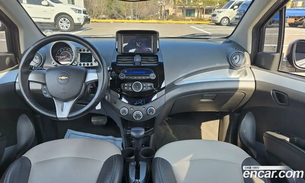 Chevrolet Spark 2012 1.0 гидро в Москве, фото 7