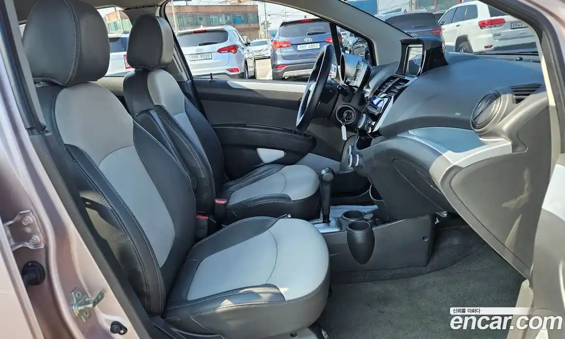 Chevrolet Spark 2012 1.0 гидро в Москве, фото 10