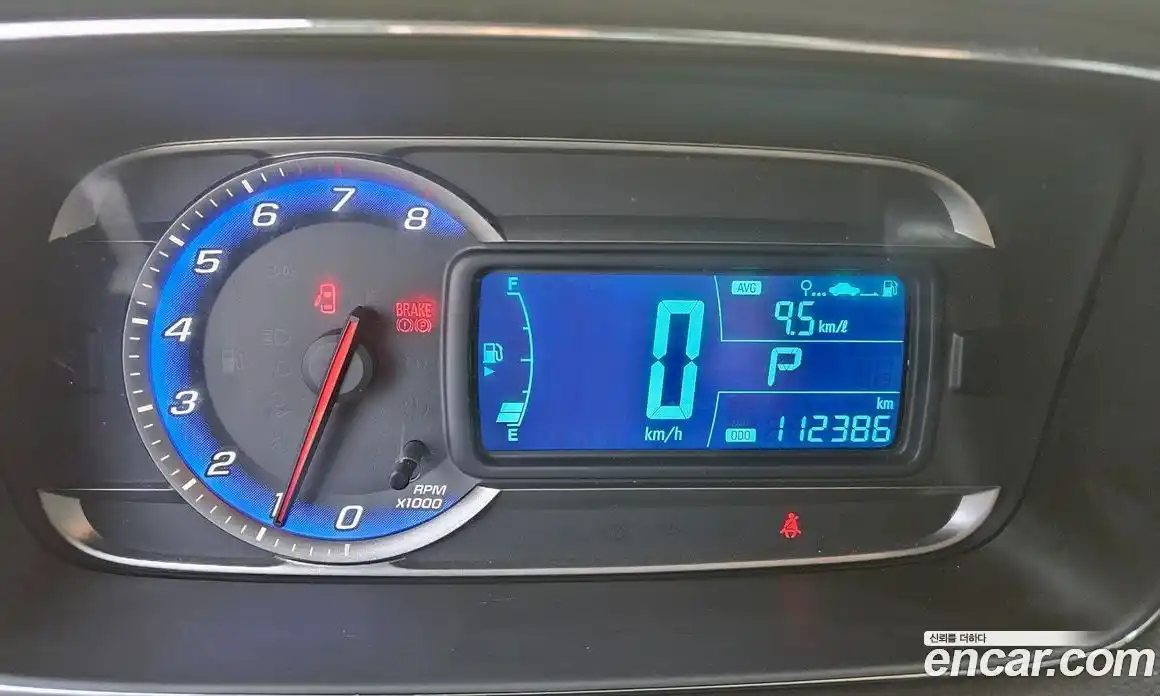 Chevrolet Trax 2015 1.4 гидро в Москве, фото 8
