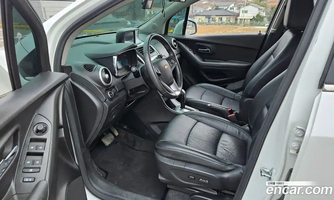 Chevrolet Trax 2015 1.4 гидро в Москве, фото 10