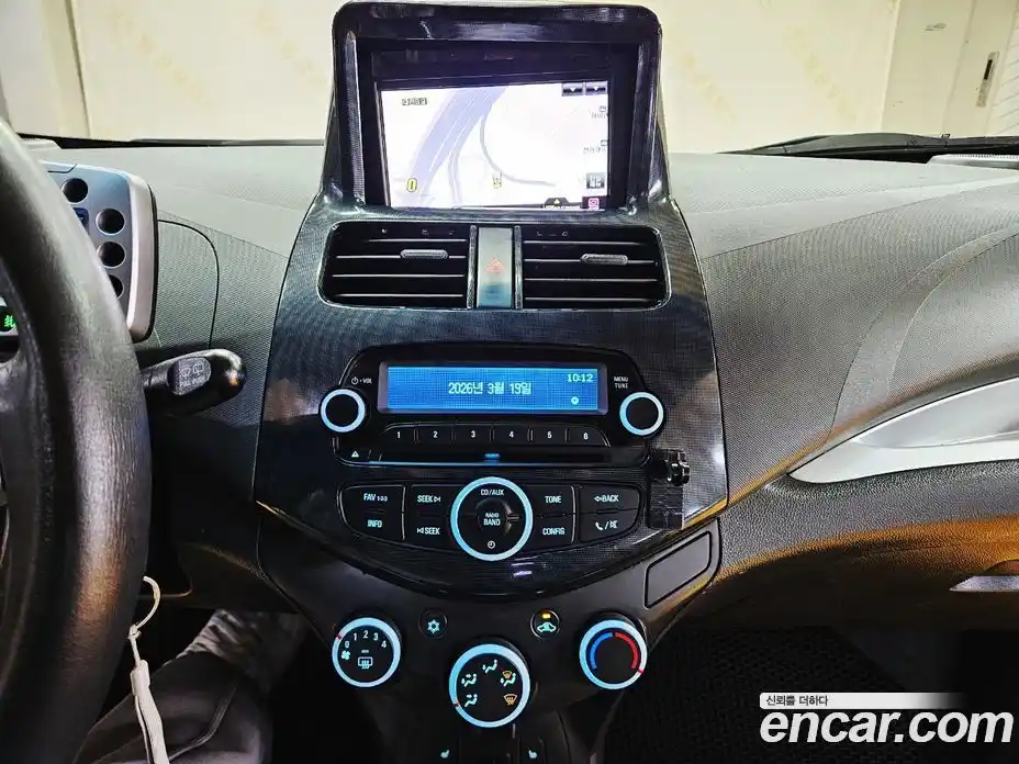 Chevrolet Spark 2013 1.0 гидро в Москве, фото 11