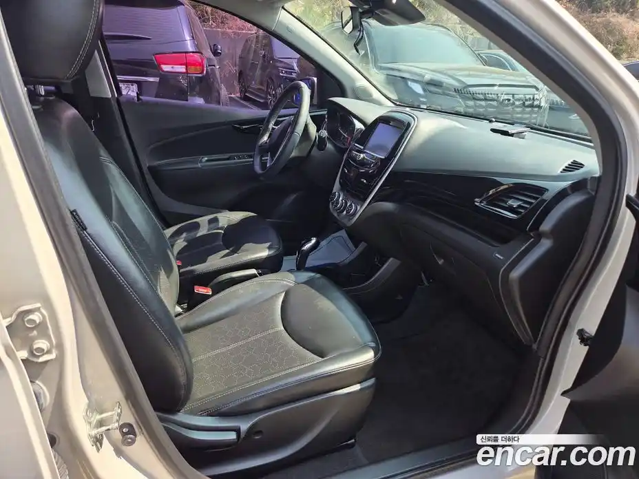 Chevrolet Spark 2016 1.0 Автомат в Москве № 799911, фото 14