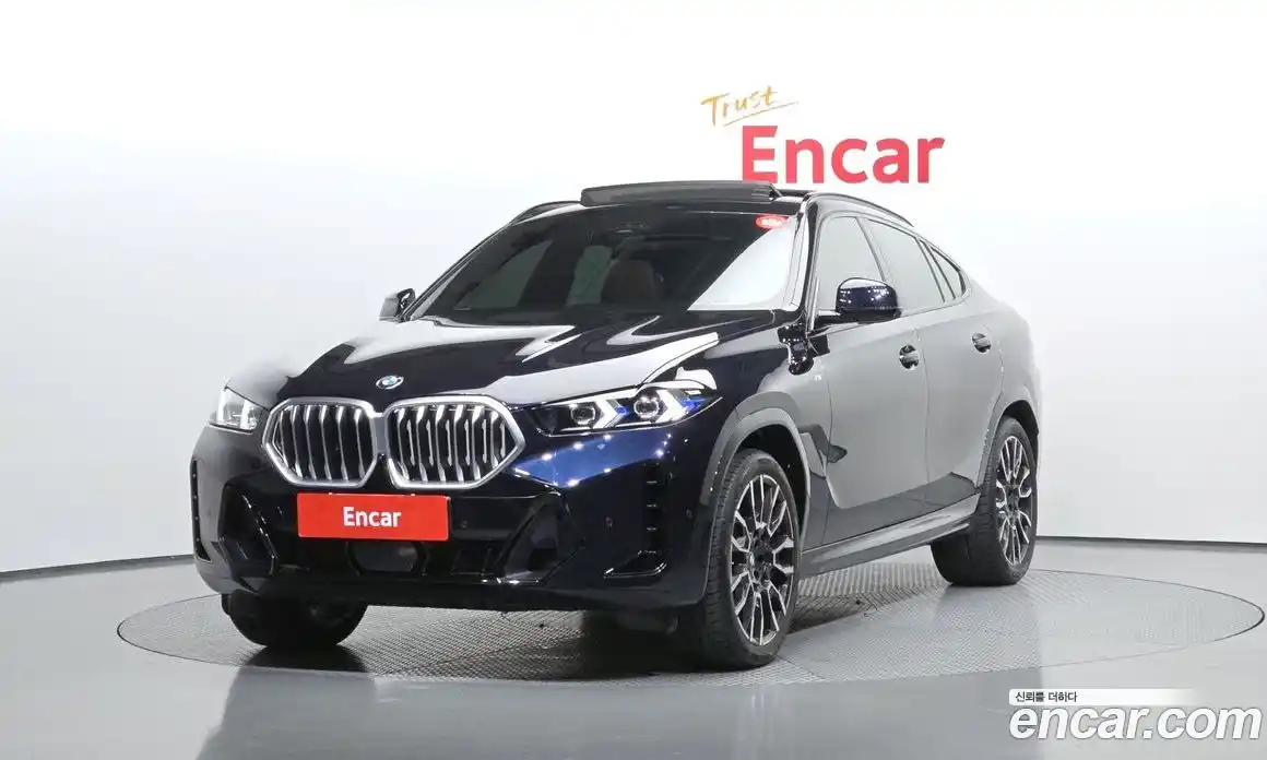 BMW X6 2023 3.0 Автомат в Москве № 799948, фото 1