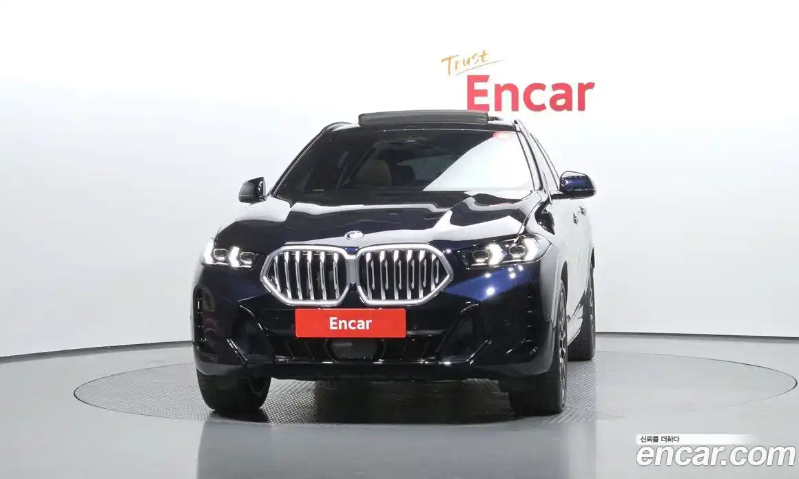 BMW X6 2023 3.0 Автомат в Москве № 799948, фото 3