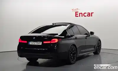 BMW 5-Series 2021 2.0 Автомат в Москве № 800402, миниатюра 2