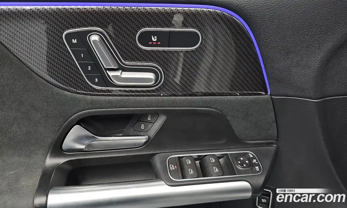 Mercedes-Benz GLA-Class 2023 2.0 Автомат в Москве № 800775, фото 13