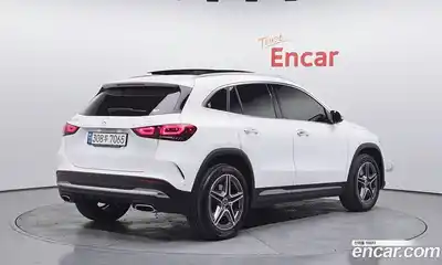 Mercedes-Benz GLA-Class 2023 2.0 Автомат в Москве № 800775, миниатюра 2