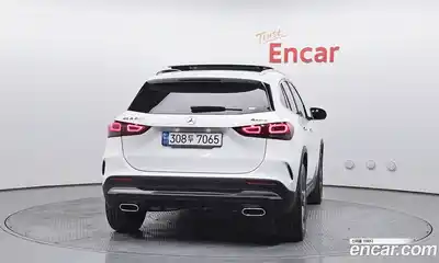 Mercedes-Benz GLA-Class 2023 2.0 Автомат в Москве № 800775, миниатюра 4