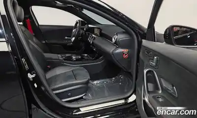 Mercedes-Benz A-Class 2022 2.0 Автомат в Москве № 800839, миниатюра 11