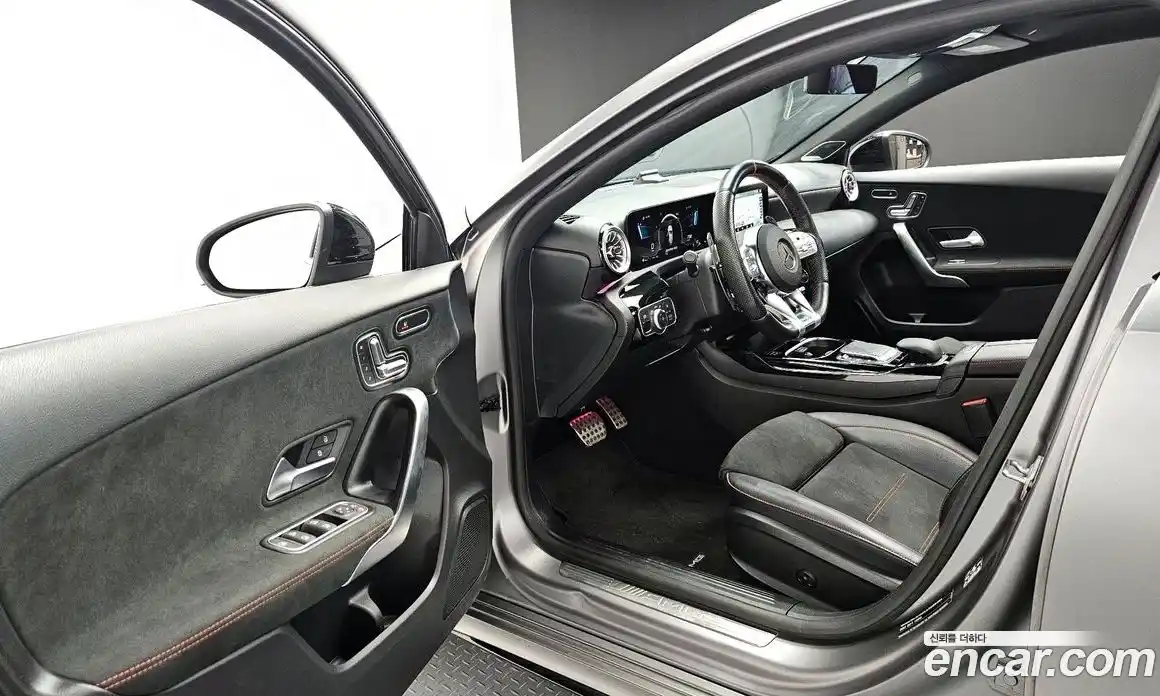 Mercedes-Benz A-Class 2022 2.0 Автомат в Москве № 801033, фото 11