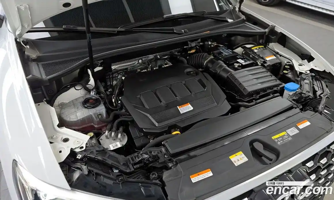 Audi Q3 2023 2.0 Автомат в Москве № 801433, фото 6