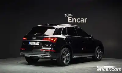 Audi Q5 2022 2.0 Автомат в Москве № 801554, миниатюра 2