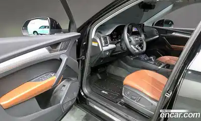 Audi Q5 2022 2.0 Автомат в Москве № 801554, миниатюра 10