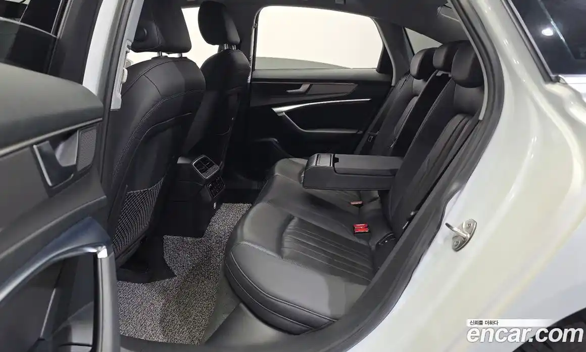 Audi A6 2020 2.0 Автомат в Москве № 801590, фото 11