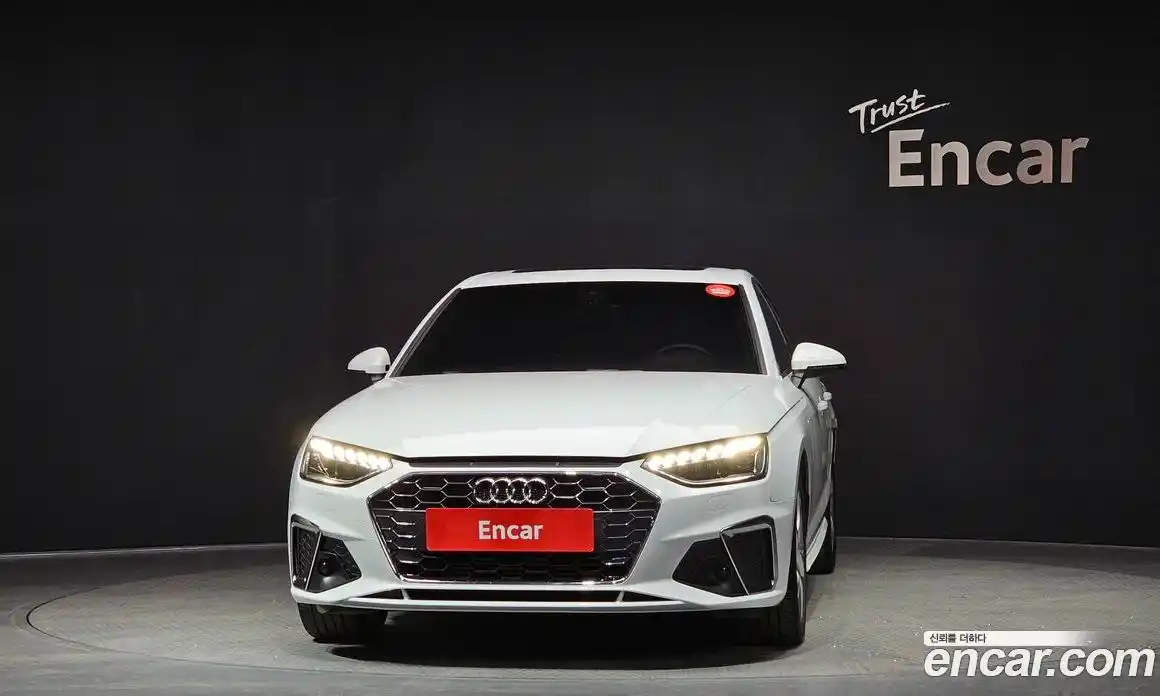 Audi A4 2021 2.0 Автомат в Москве № 801608, фото 3