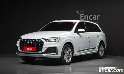 Audi Q7 2021 3.0 Автомат в Москве № 801644, миниатюра 1