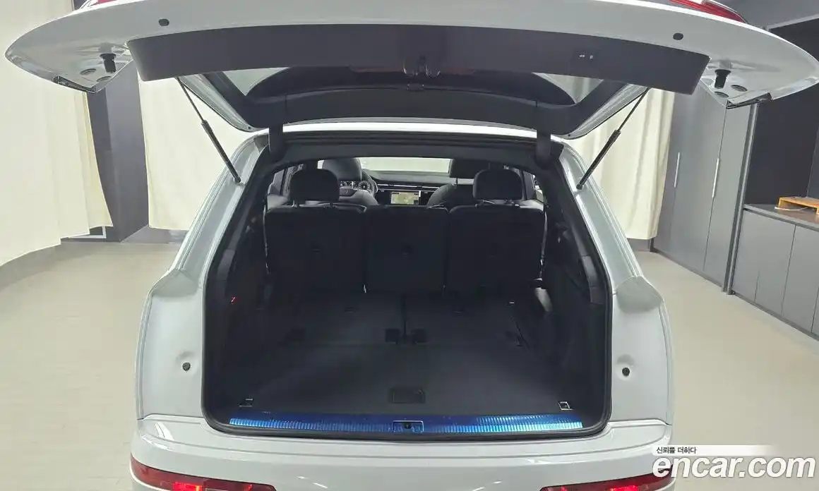 Audi Q7 2021 3.0 Автомат в Москве № 801644, фото 20