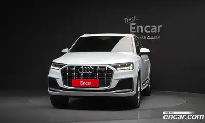 Audi Q7 2021 3.0 Автомат в Москве № 801644, миниатюра 3