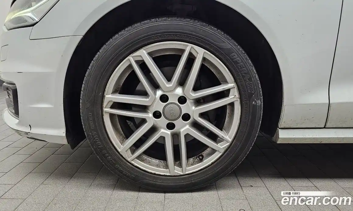 Audi A6 2015 2.0 Автомат в Москве № 801731, фото 5