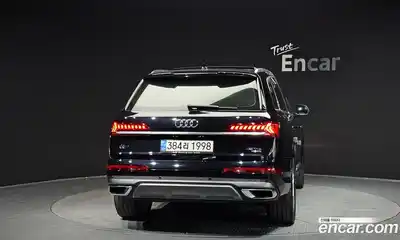 Audi Q7 2020 3.0 Автомат в Москве № 801752, миниатюра 4