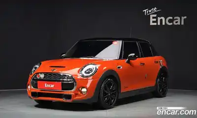 Mini Cooper, 2018