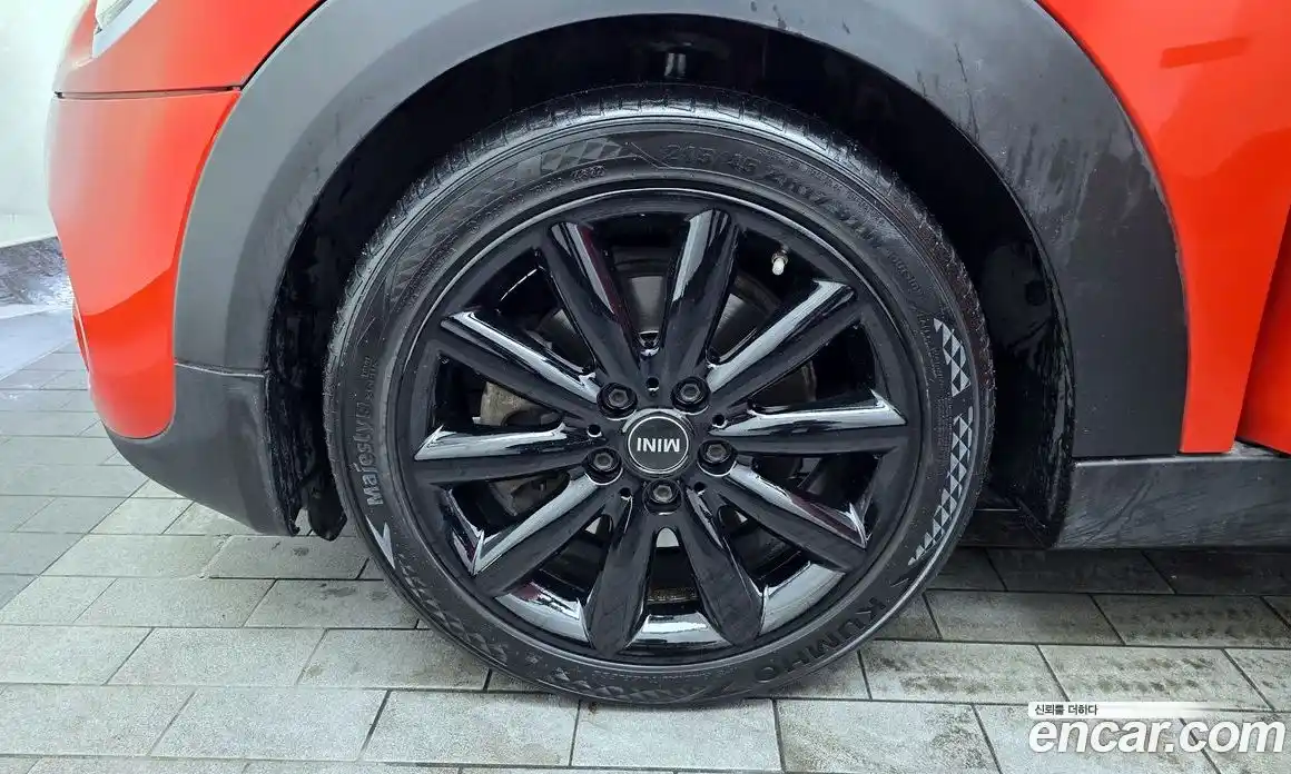 Mini Cooper 2018 2.0 Автомат в Москве № 802426, фото 5