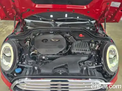 Mini Cooper Convertible 2016 1.5 Автомат в Москве № 802543, миниатюра 6