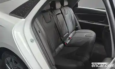 Hyundai Avante 2025 1.6 Автомат в Москве № 813583, миниатюра 12