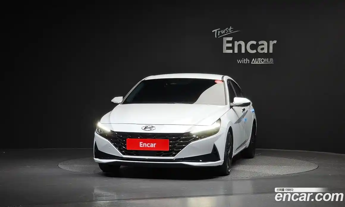 Hyundai Avante 2022 1.6 Автомат в Москве № 813647, фото 3