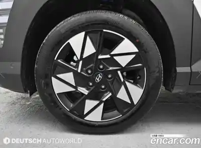 Hyundai Kona 2025 1.6 Автомат в Москве № 813811, миниатюра 5