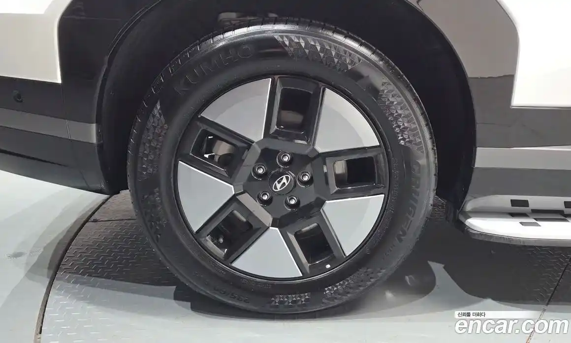 Hyundai Santa Fe 2024 1.6 Автомат в Москве № 813855, фото 4