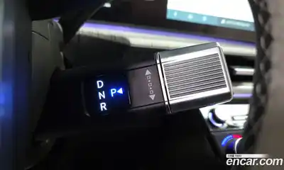 Hyundai Santa Fe 2024 1.6 Автомат в Москве № 813855, миниатюра 8