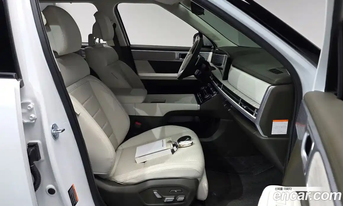 Hyundai Santa Fe 2024 1.6 Автомат в Москве № 813855, фото 9