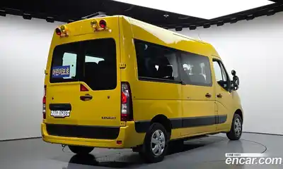Renault Master 2019 2.3 Механическая в Москве № 814164, миниатюра 2