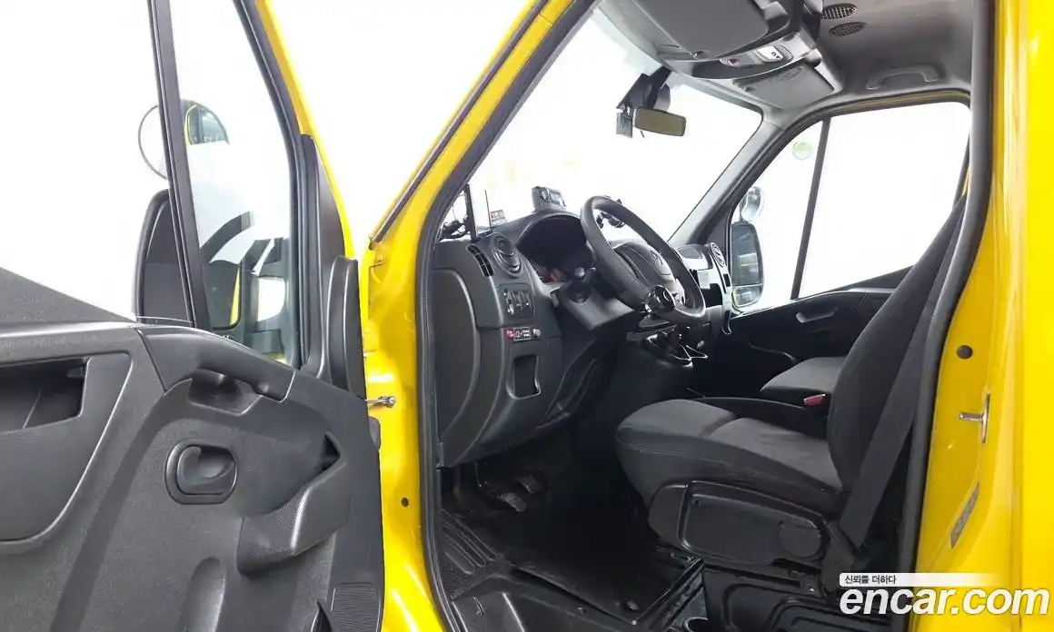 Renault Master 2019 2.3 Механическая в Москве № 814164, фото 10