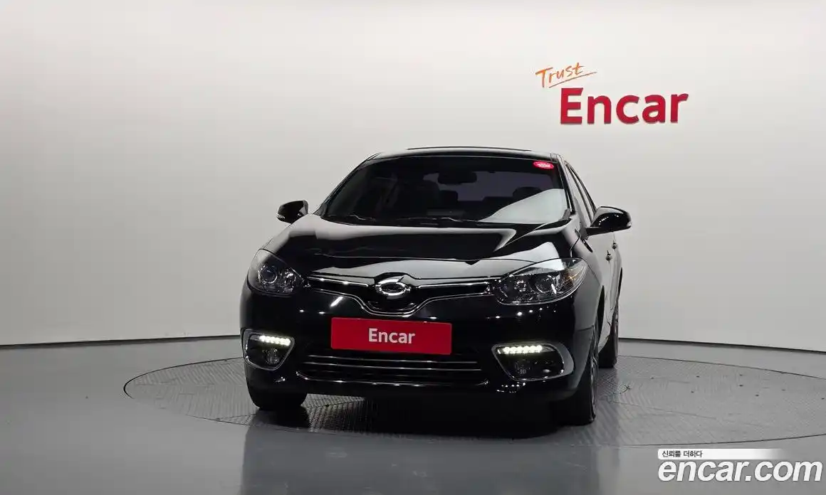 Renault SM3 2015 1.6 гидро в Москве № 814176, фото 3
