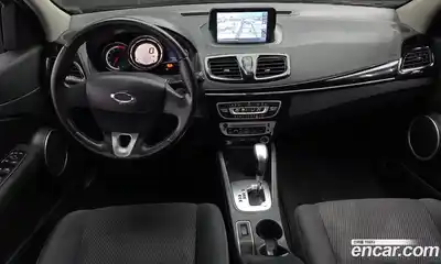 Renault SM3 2015 1.6 гидро в Москве № 814176, миниатюра 7