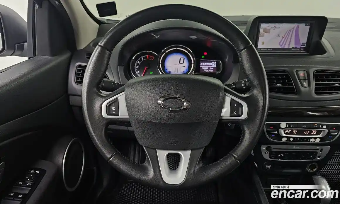 Renault SM3 2012 1.6 Автомат в Москве № 814407, фото 14