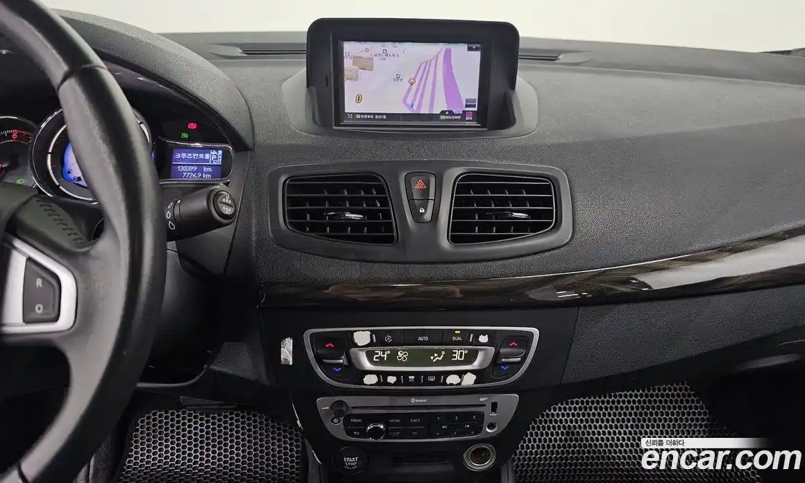 Renault SM3 2012 1.6 Автомат в Москве № 814407, фото 15