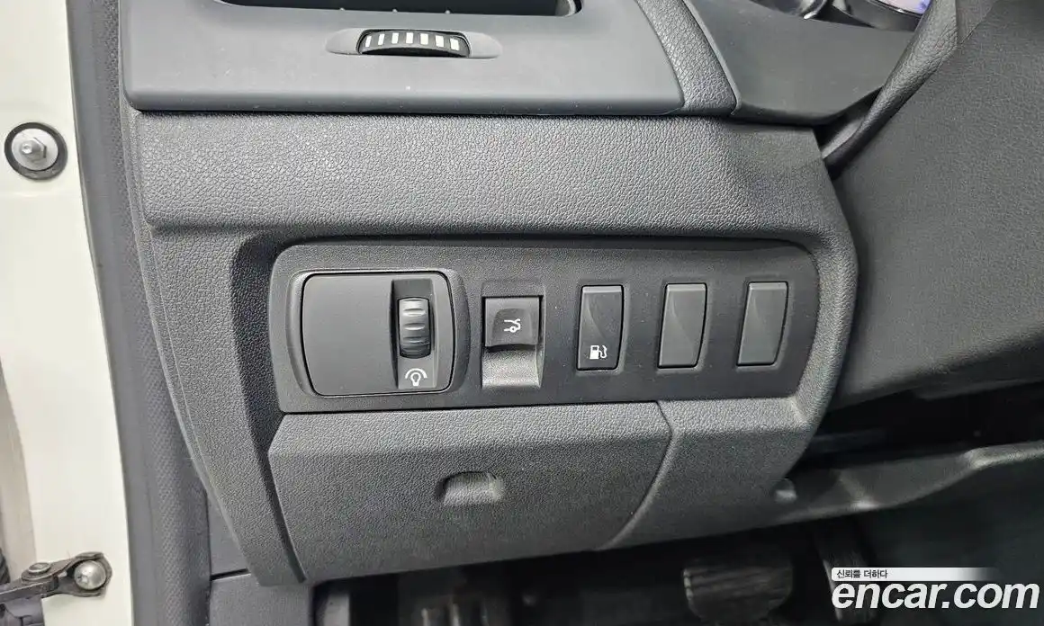 Renault SM3 2012 1.6 Автомат в Москве № 814407, фото 17