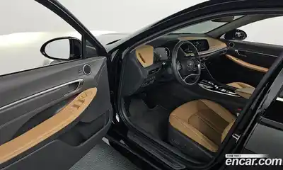 Hyundai Sonata 2023 2.0 Автомат в Москве № 814492, миниатюра 11