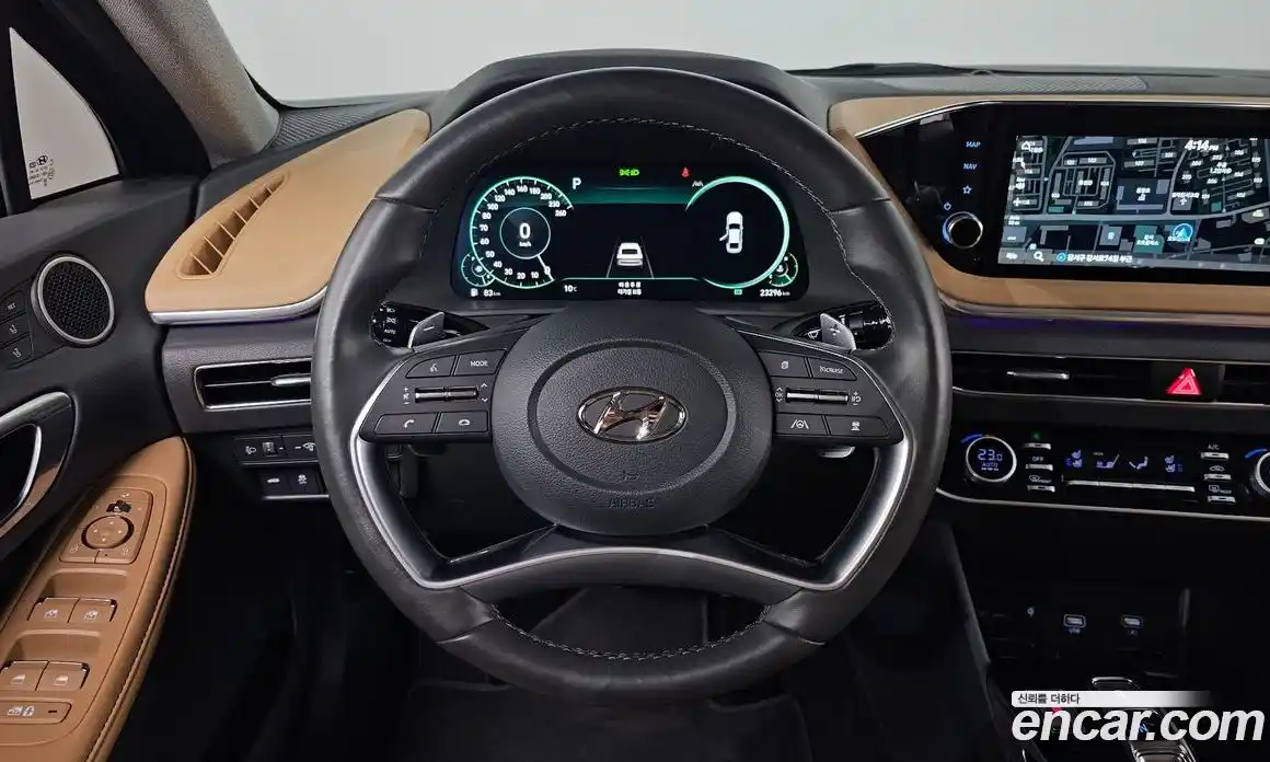 Hyundai Sonata 2023 2.0 Автомат в Москве № 814492, фото 13