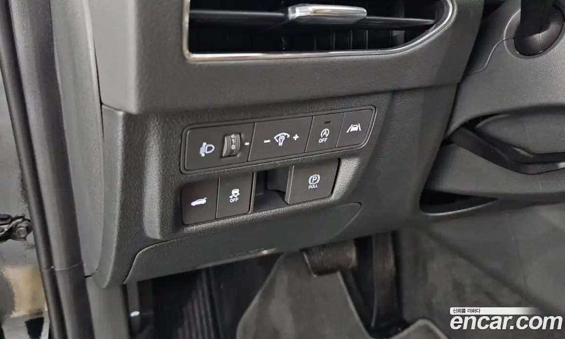 Hyundai Sonata 2023 2.0 Автомат в Москве № 814492, фото 18