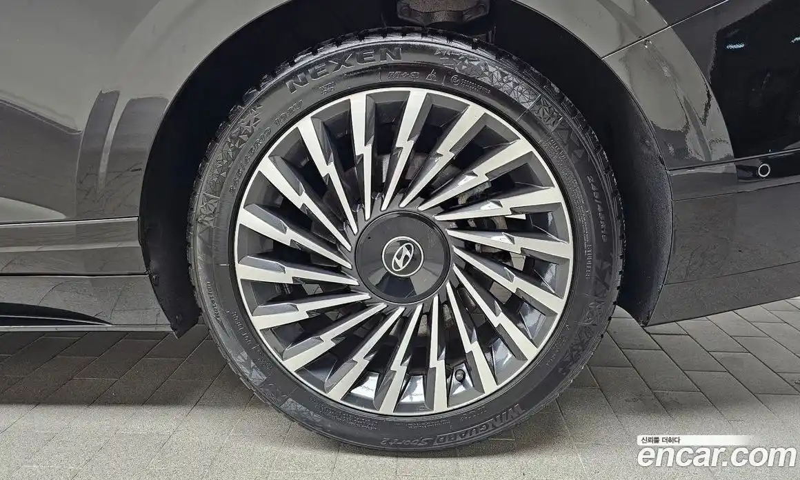 Hyundai Grandeur 2023 3.5 Автомат в Москве № 814707, фото 5