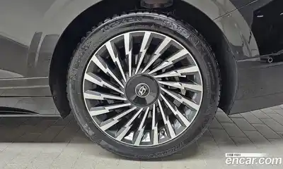 Hyundai Grandeur 2023 3.5 Автомат в Москве № 814707, миниатюра 5